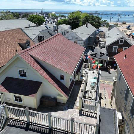 Center Of Town Steps Away Private Deck Daire Provincetown Dış mekan fotoğraf