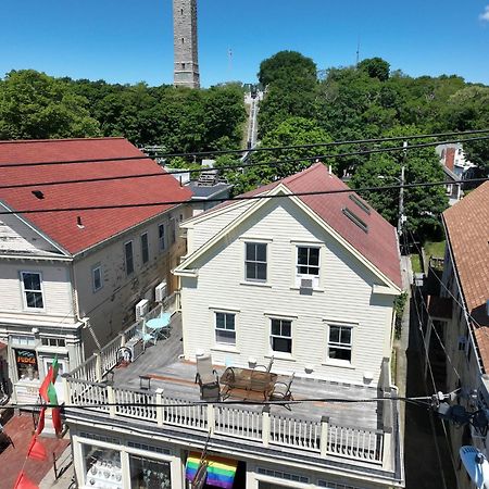 Center Of Town Steps Away Private Deck Daire Provincetown Dış mekan fotoğraf