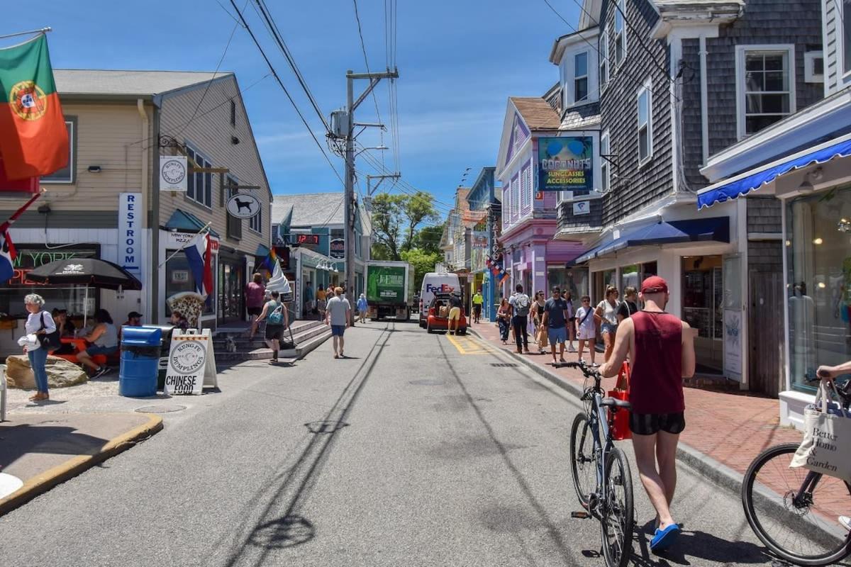 Center Of Town Steps Away Private Deck Daire Provincetown Dış mekan fotoğraf
